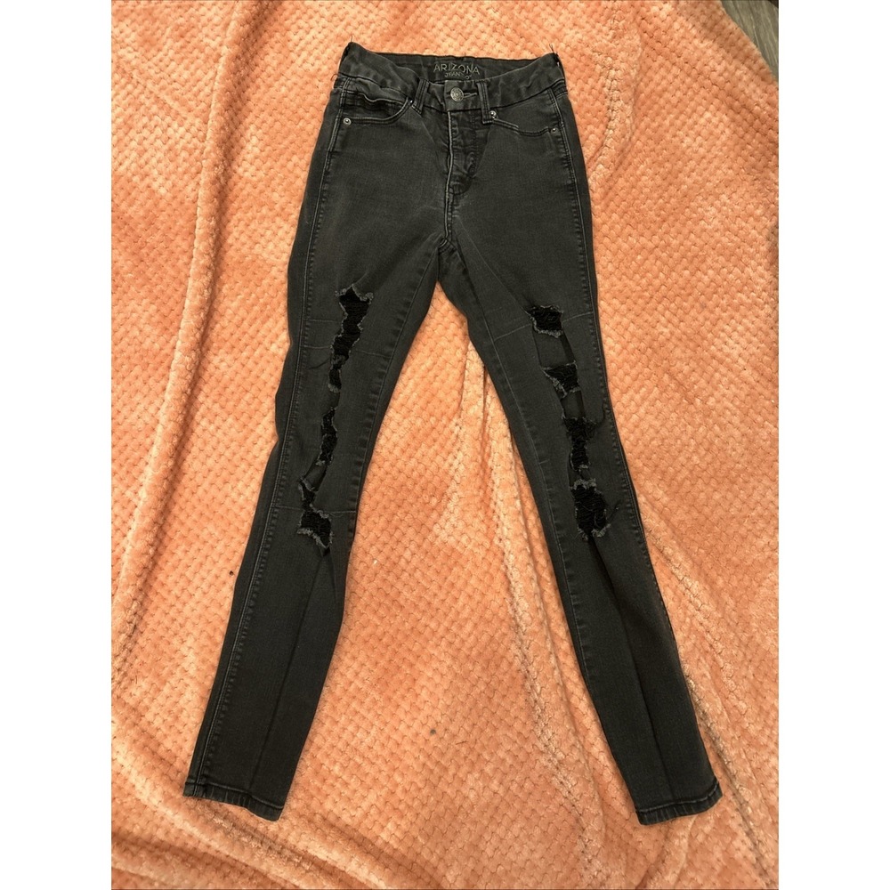 Arizona Women's Junior Jeans Size 1 Skinny Black Distressed‎